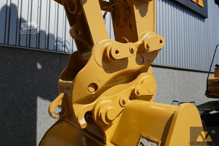 Excavadora sobre orugas Caterpillar 336FL