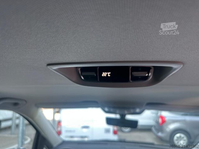 Minibuss Mercedes-Benz V 250 d 4M  Lang Avantgarde Leder AHK Distr Led