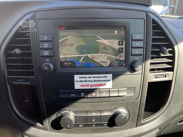 Furgon Mercedes-Benz Vito 114 CDI Tourer PRO Extralang Cam.+AUT+Totw