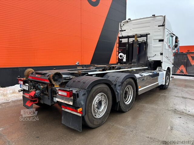 Kampókaros rendszer Volvo FH 500 6x2*4 HIAB XR 21 ton / L=5100 mm