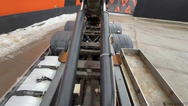 Kampókaros rendszer Volvo FH 500 6x2*4 HIAB XR 21 ton / L=5100 mm