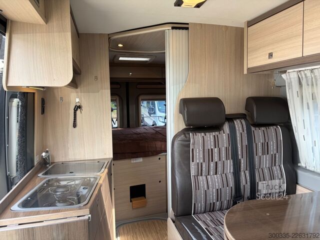 Camper PÖSSL 2 Win R Plus - Markise, Kamera, Radträger
