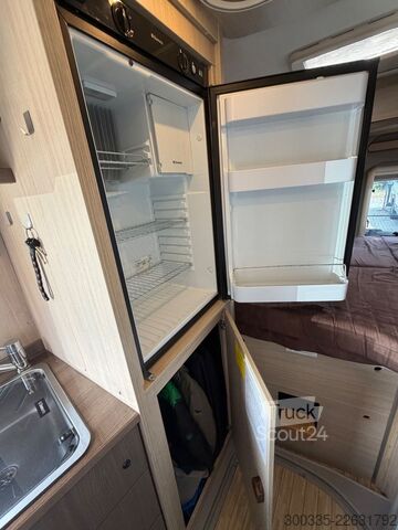Camper PÖSSL 2 Win R Plus - Markise, Kamera, Radträger