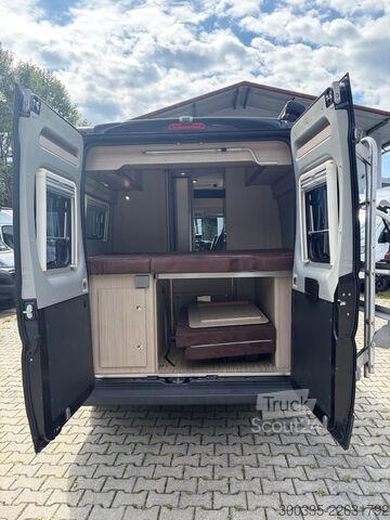 Camper PÖSSL 2 Win R Plus - Markise, Kamera, Radträger