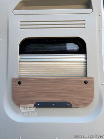 Camper PÖSSL 2 Win R Plus - CSL Munich Edition - Aufstelldach
