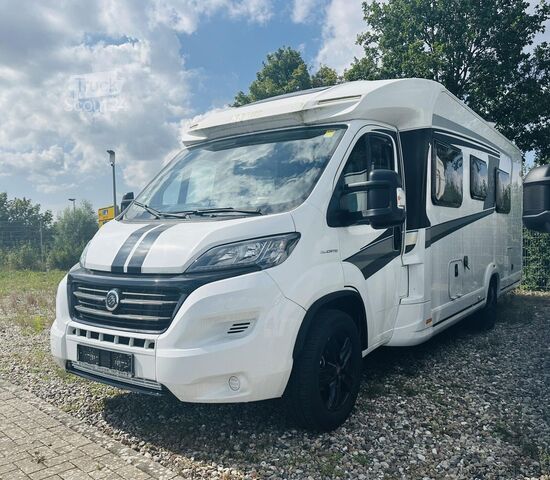 Polointegrovaný karavan KNAUS Sky Ti 700 MEB Platinum Selection Hubstützen