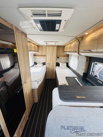 Polointegrovaný karavan KNAUS Sky Ti 700 MEB Platinum Selection Hubstützen