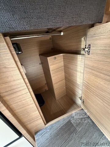Polointegrovaný karavan KNAUS Van TI VANSATION 650 MEG L-Sitzgruppe, Automatik