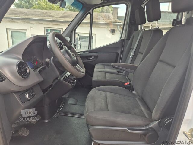 Pick-up dodávka MERCEDES-BENZ Sprinter Pritsche DoKa/315*AHK-2800KG*7-Sitze*