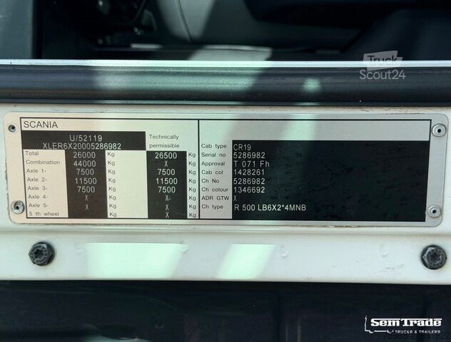 Nákladné vozidlo na nebezpečné materiály SCANIA R500 V8 EURO 5 FULL AIR 6X2 FULL ADR FUEL DIESEL