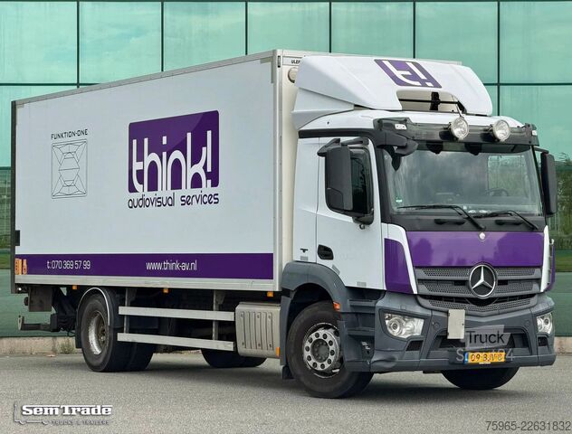 Skriňové nákladné vozidlo MERCEDES-BENZ Antos 1830 FULL AIR TAIL LIFT 648.000 KM SMART T