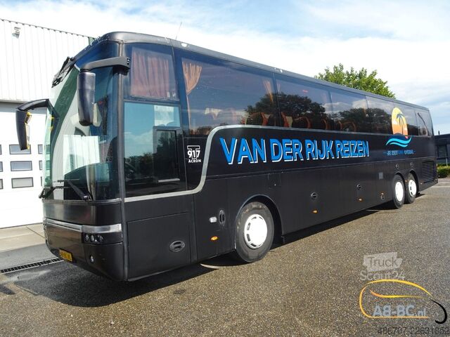 Tur otobüsü VAN HOOL T917 Acron, 63 Sitze