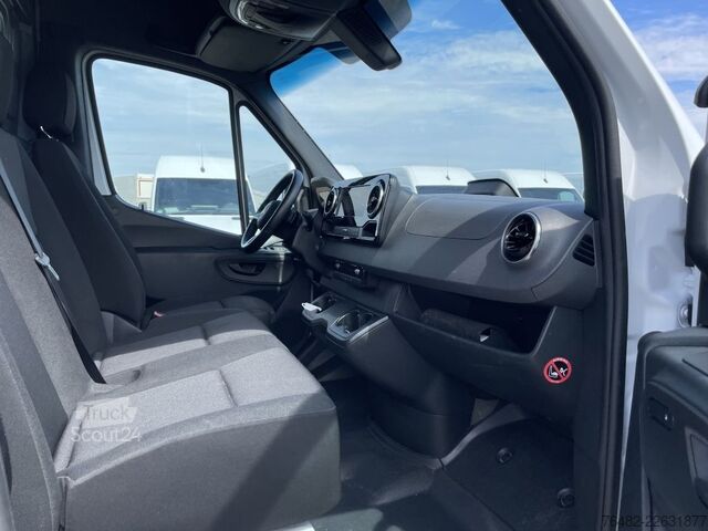 Фургон с высокой крышей MERCEDES-BENZ Sprinter 317 CDI KA/3665/L2H2/MBUX/NAVI/AUTOMATI