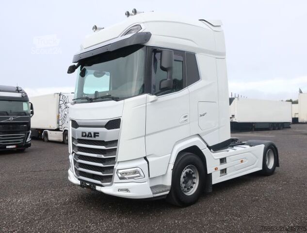 Standardni vlačilec DAF XG+ 530 FT VExec Standklima Intarder Navigation