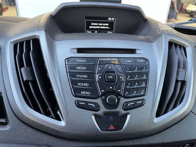Ciężarówka platformowa z dźwigiem Ford Transit 310 2.0 TDCI Hiab Laadkraan Euro 6 Bpm ...