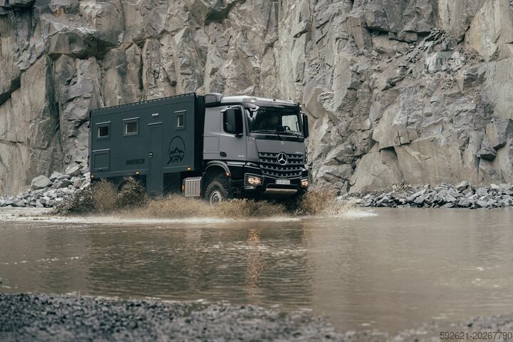 κατοικήσιμο φορτηγό Mercedes-Benz Arocs 2040 4x4