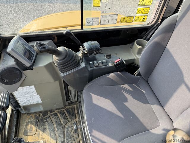 Minibagger Caterpillar 303.5ECR Mini-Bagger 4.200 Stunden