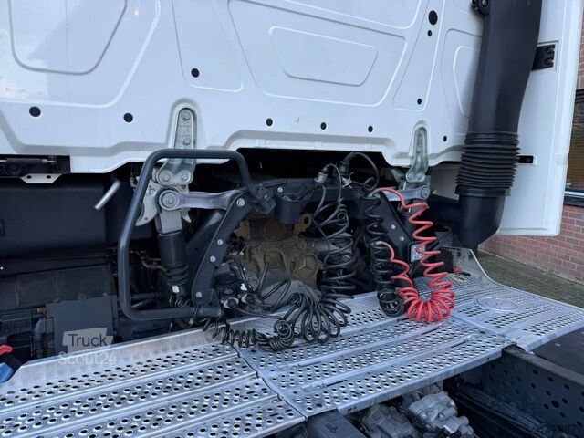 MTS standard Mercedes-Benz Actros 1845 L Gigaspace 2x tank Standairco Smar...