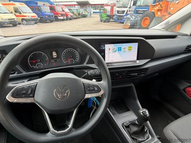 Minibus VW Caddy Tempomat Klima 5 Sitzer AHK
