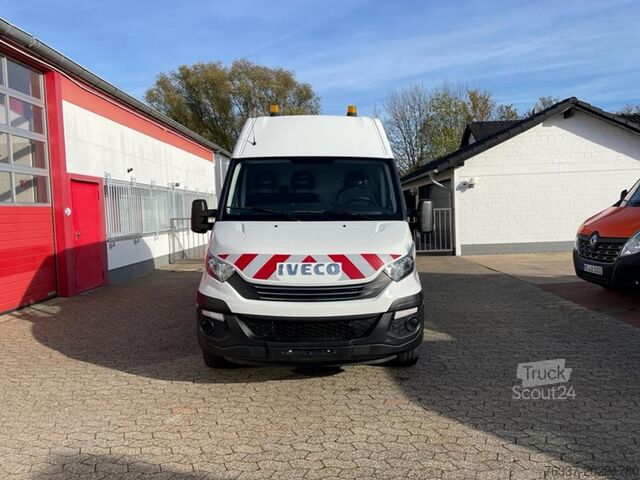 Furgonas Iveco Daily 35S14 Werkstattwagen Kastenwagen