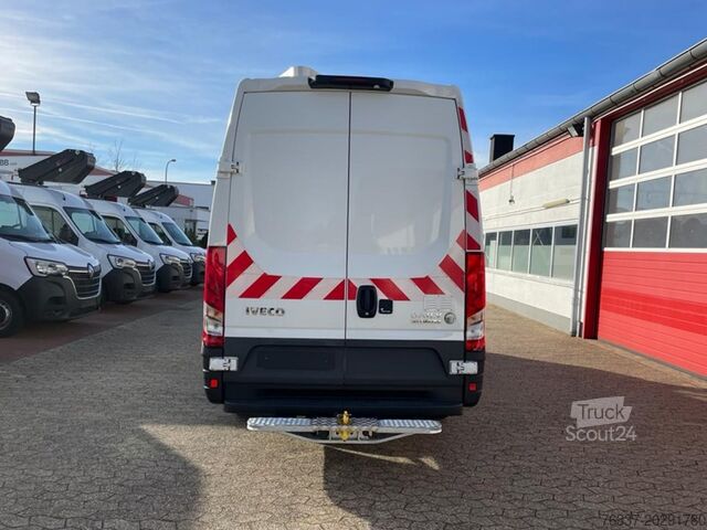 Furgonas Iveco Daily 35S14 Werkstattwagen Kastenwagen
