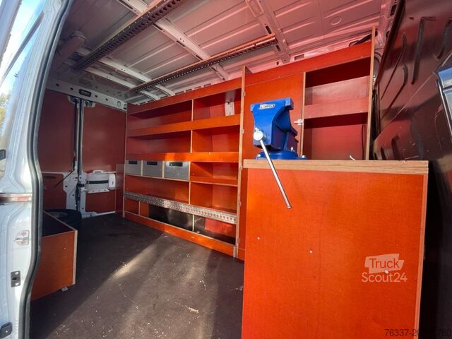 Furgonas Iveco Daily 35S14 Werkstattwagen Kastenwagen