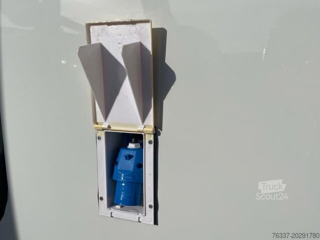 Furgonas Iveco Daily 35S14 Werkstattwagen Kastenwagen