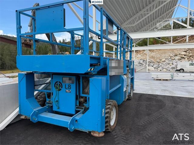 Aerial platform Genie GS-338 4X4 scissor lift
