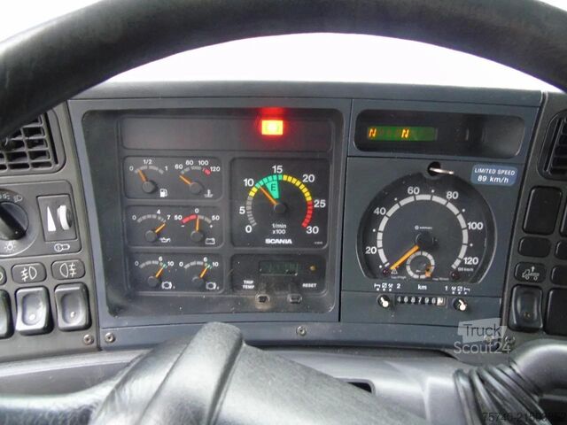 Alusta ja ohjaamo Scania P 94 .230 + EURO 3