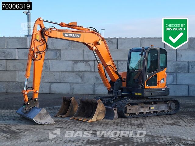 Minigraver Doosan DX85 R-3 A/C - 3 Buckets