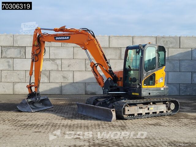 Minigraver Doosan DX85 R-3 A/C - 3 Buckets