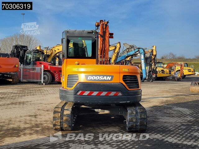 Minigraver Doosan DX85 R-3 A/C - 3 Buckets