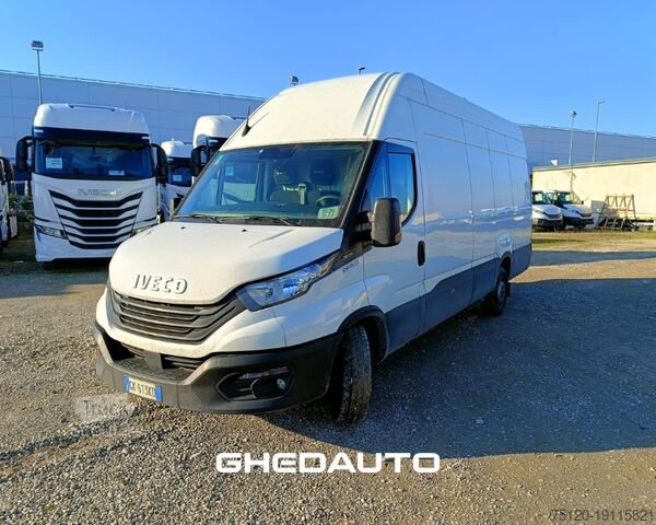 Minibus IVECO Daily V 35.16 2022 - Daily 35 S16 V H2 4100 LD