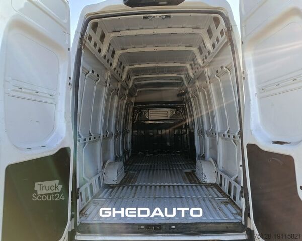 Minibus IVECO Daily V 35.16 2022 - Daily 35 S16 V H2 4100 LD