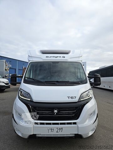 Polintegriran avtodom Sunlight T67