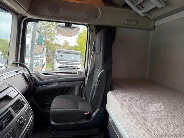 Standard-SZM DAF XF 530 550! PARKING AIRCO, FRIGO, FULL AIR, SUP...
