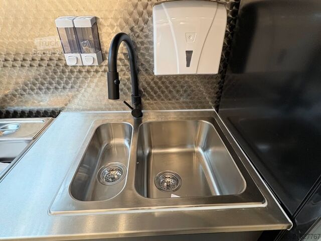 Satış römorku, Foodtruck Mega Grillwagen, Imbissanhänger, Imbisswagen,