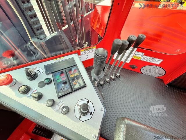 Carrello elevatore a 4 direzioni Combilift C8000 GAS TRIPLEX 8300 WIDE POSITIONER