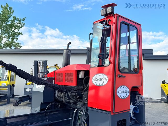 Carrello elevatore a 4 direzioni Combilift C8000 GAS TRIPLEX 8300 WIDE POSITIONER