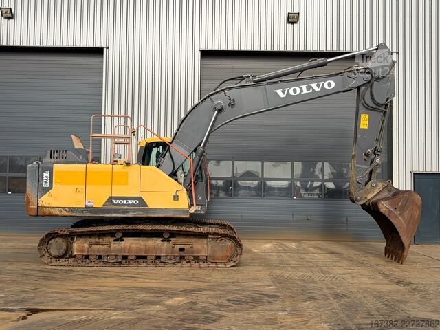 гусеничный экскаватор Volvo EC220EL