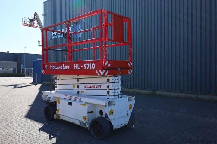 Scissor lift Holland Lift Ecostar HL-9710 Electric, 12m Working Height, 325k