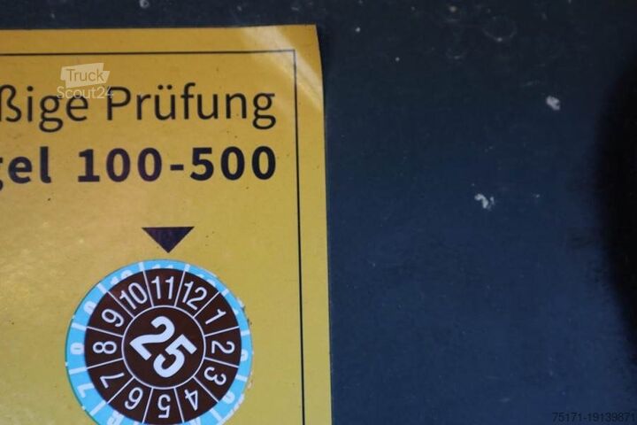 Scissor lift Holland Lift Ecostar HL-9710 Electric, 12m Working Height, 325k