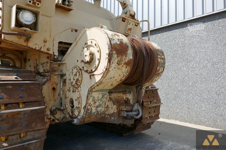 Schaktmaskin Caterpillar D7G Ex-army
