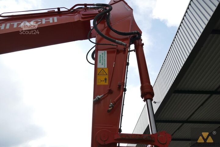 Rupsgraafmachine Hitachi ZX300LC-7