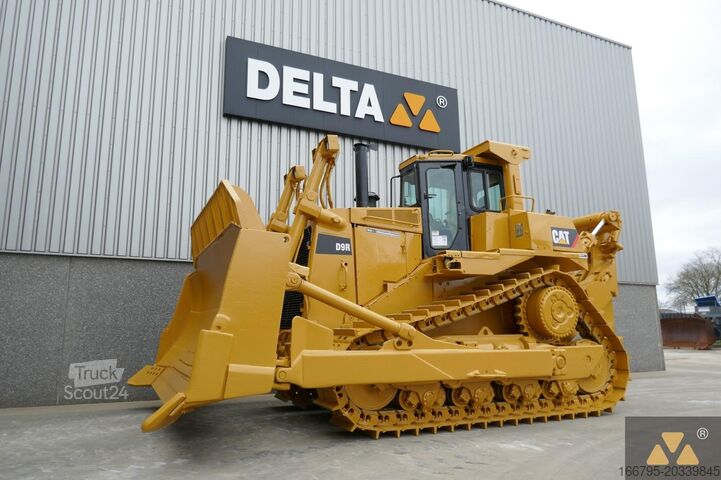 Buldozeris Caterpillar D9R