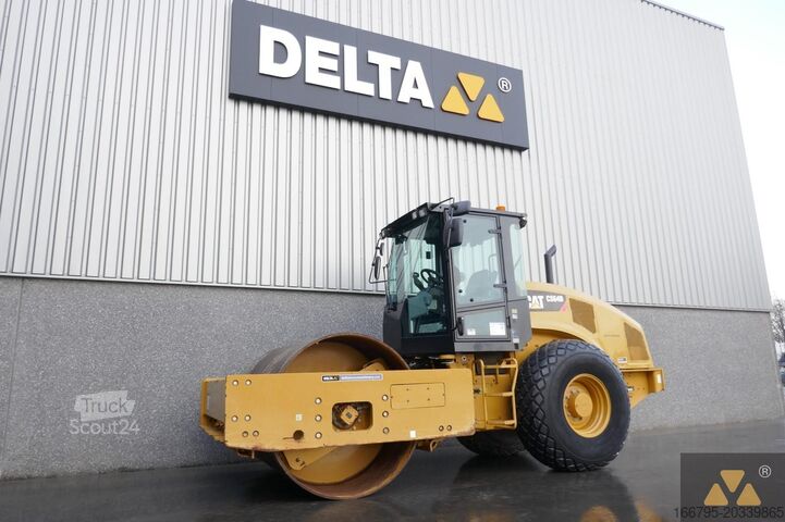 Enkel trumvals Caterpillar CS64B