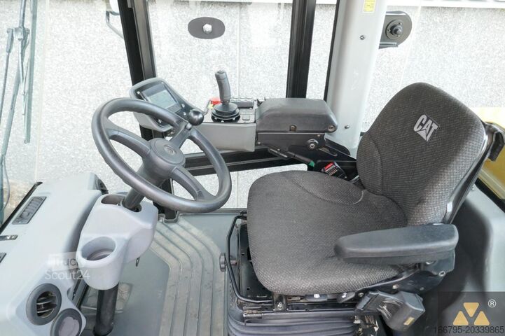 Enkel trumvals Caterpillar CS64B
