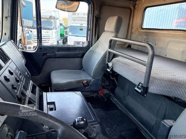 Standard-SZM MAN 26.463 DFS 6x4 FULL SPRING SUSPENSION TRACTOR U...