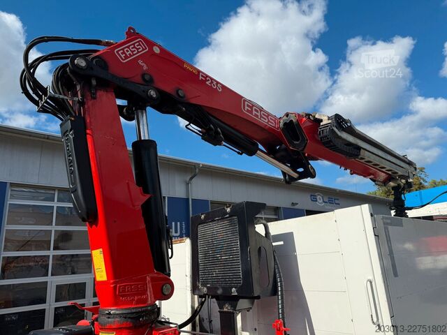 Camión de plataforma MAN TGX 26.470 Euro 6 Abrollkipper mit Ladekran