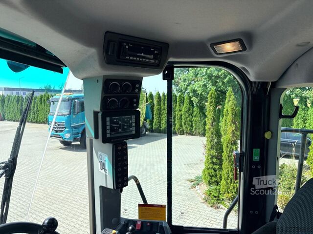 جرافة ذات عجلات CATERPILLAR 950M Radlader mit Schaufel 2.062 BTH